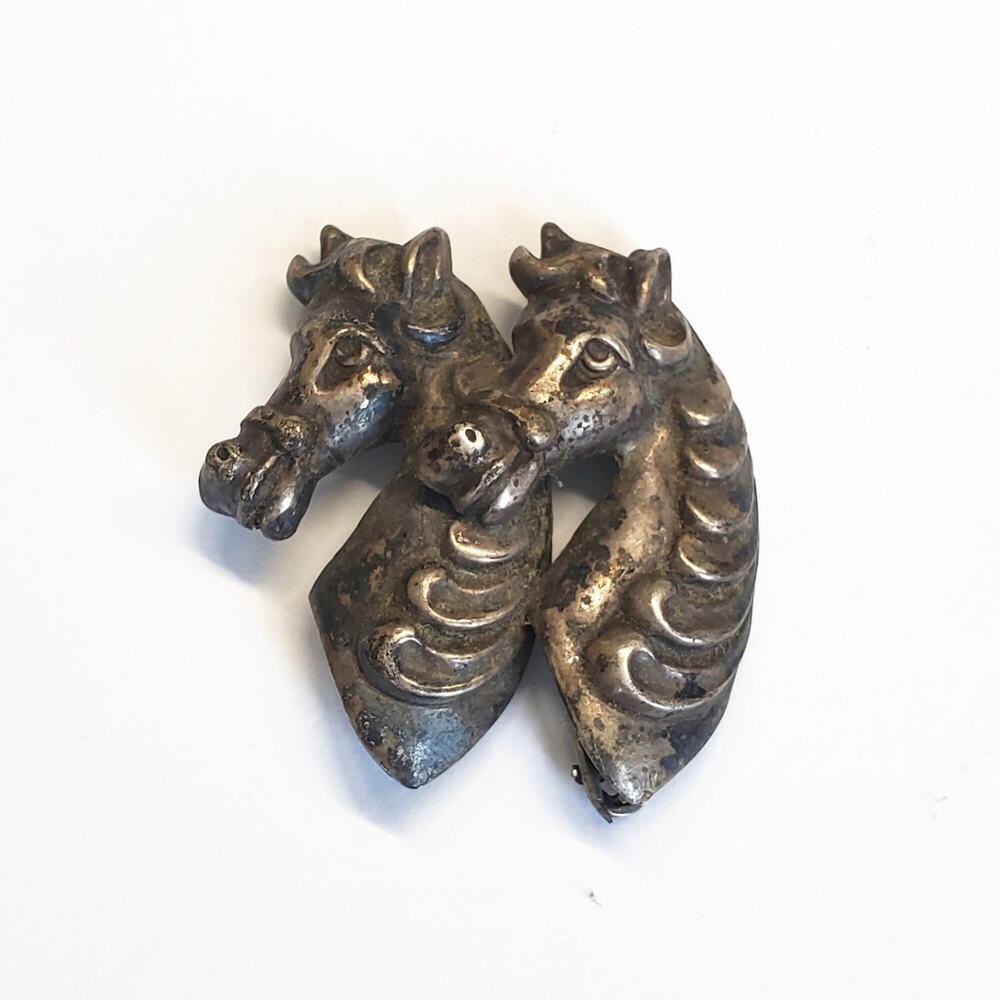Vintage Antiqued Sterling Silver Double Horse Head Equestrian Brooch Pin